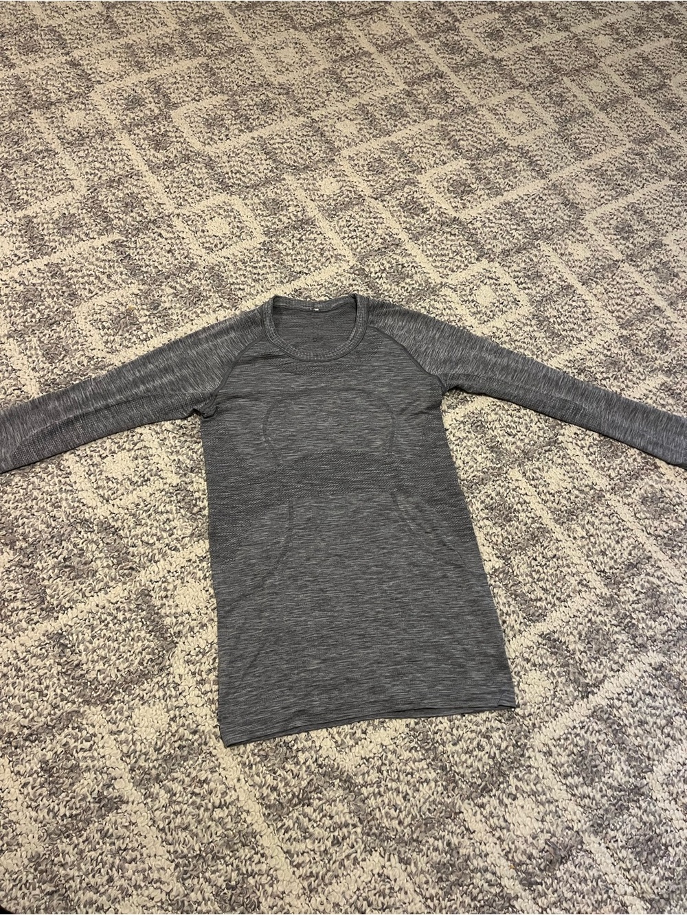 lululemon athletica women’s swiftly tech long sleeve